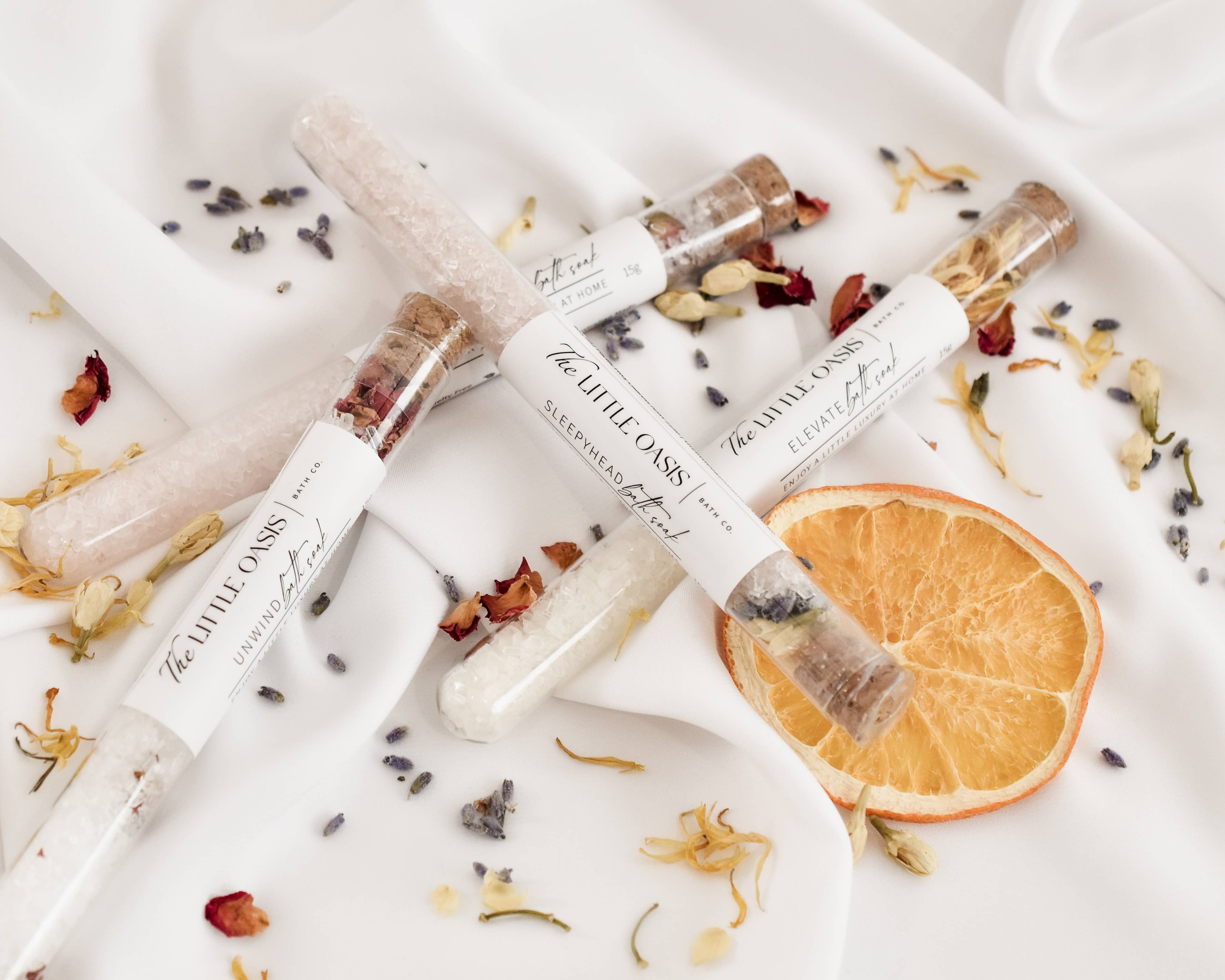 The Little Oasis Bath Co. - UNWIND | MAGNESIUM BATH SOAK - TEST TUBE