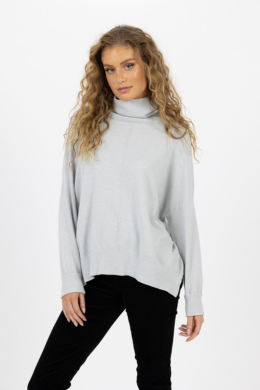 Humidity lifestyle casual clothing melbourne fashion high street Armadale calma spa HW24208 casual long monique sweater ice grey front view