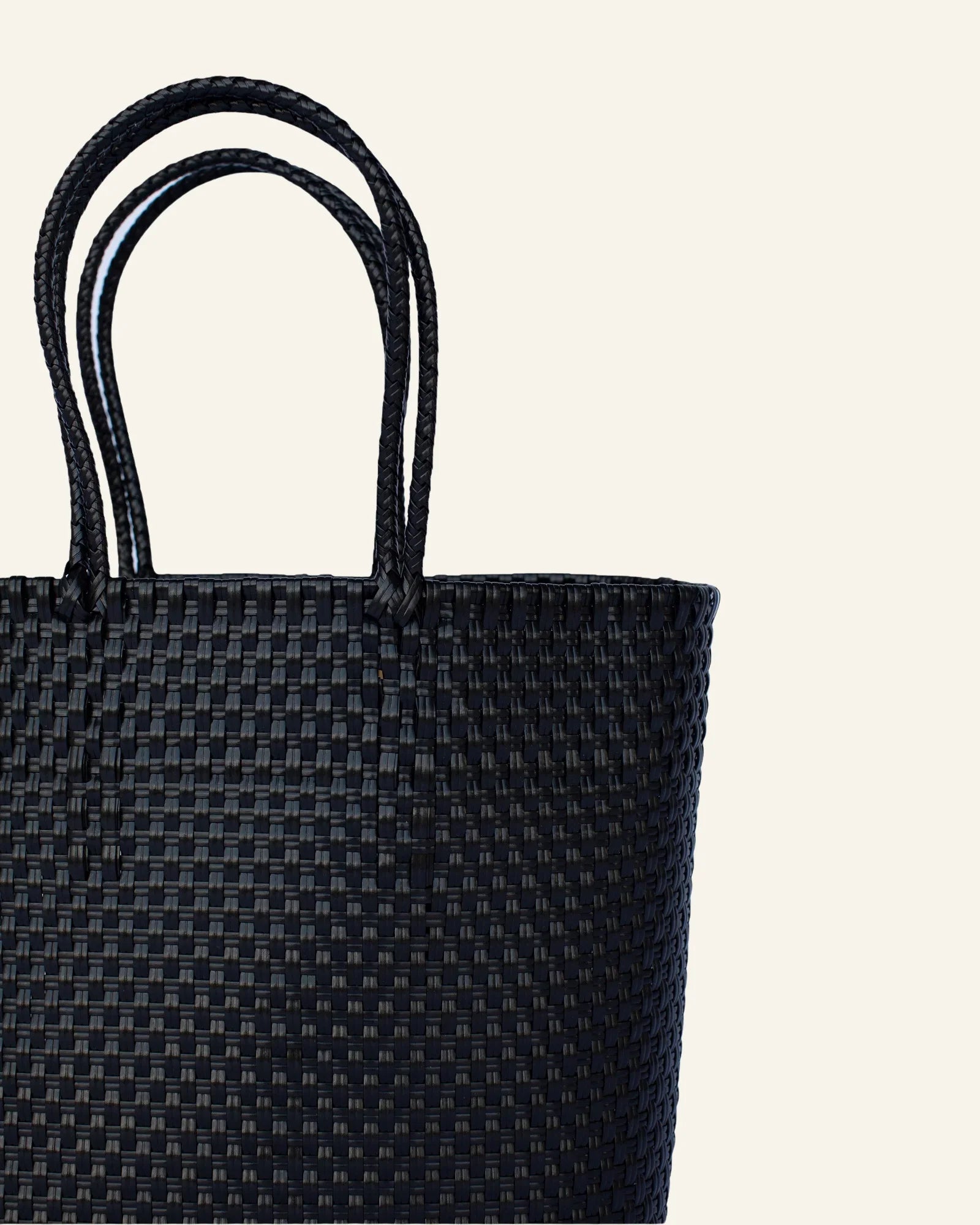 Traveller Tote - Nera