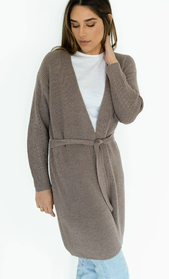 Humidity lifestyle casual clothing melbourne fashion high street Armadale calma spa HW22313 Colette Cardi mocha winter cosy longline cardi front view