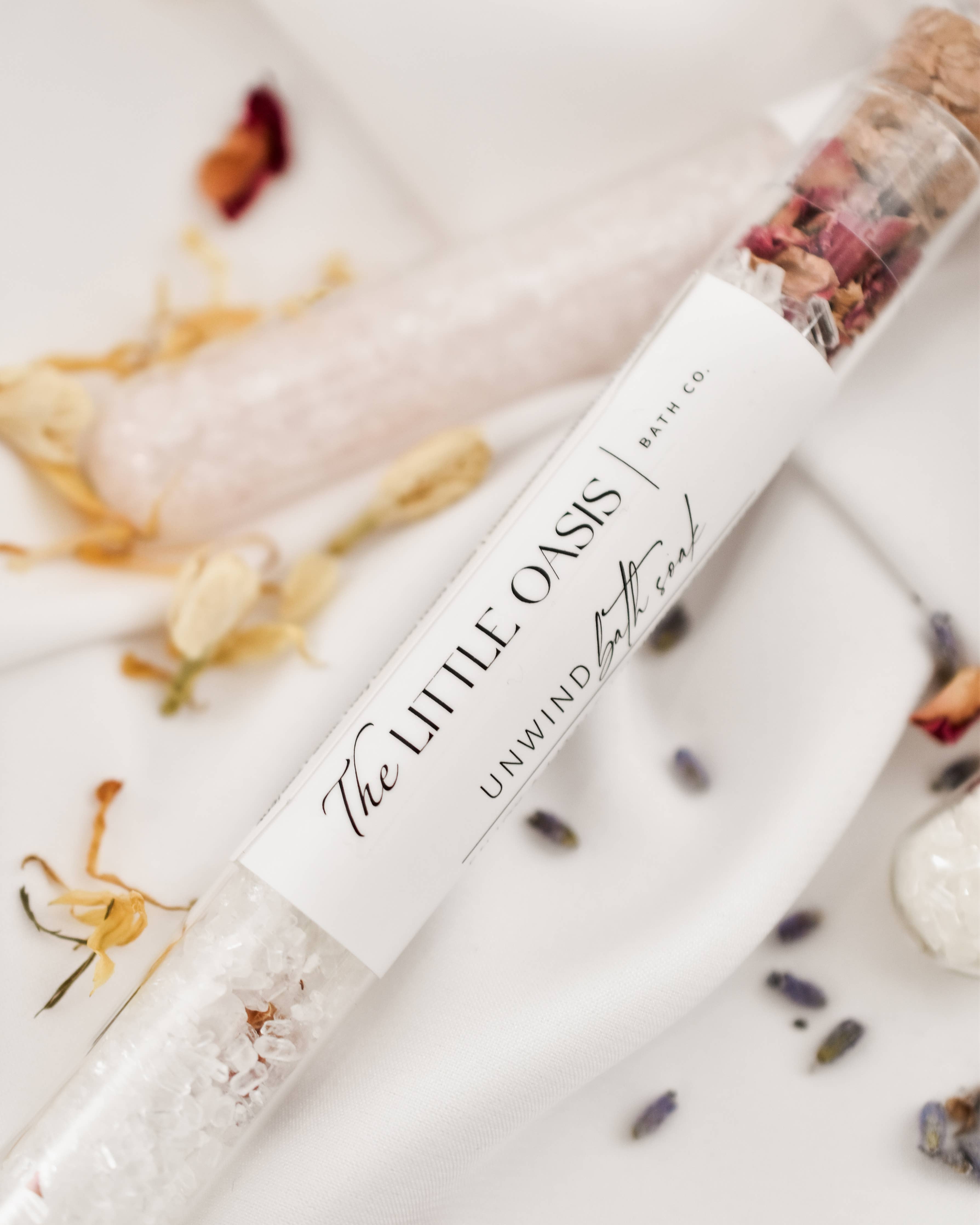 The Little Oasis Bath Co. - UNWIND | MAGNESIUM BATH SOAK - TEST TUBE