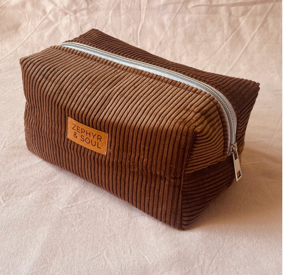 ZEPHYR & SOUL  Make-Up bag LARGE
