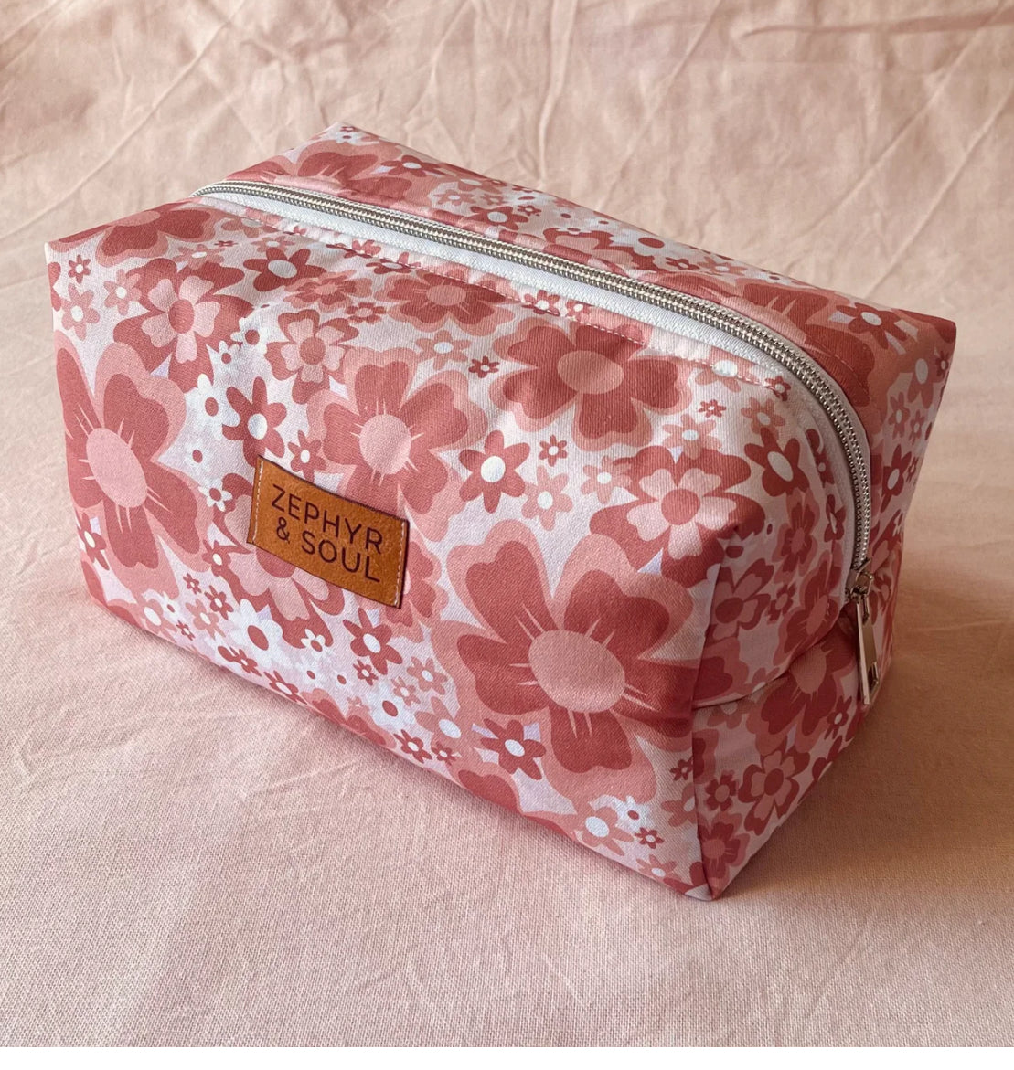 ZEPHYR & SOUL  Make-Up bag LARGE