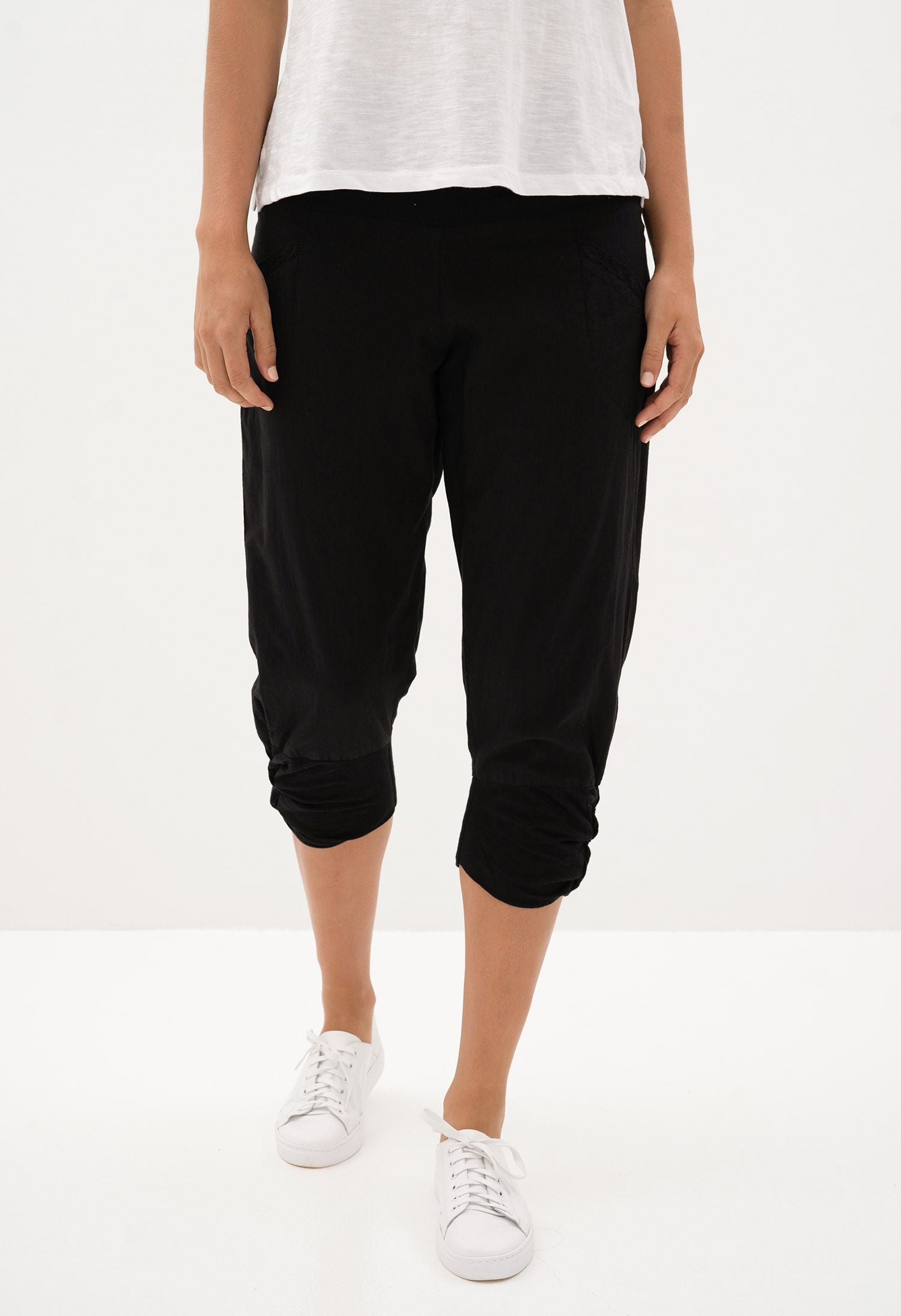 Humidity lifestyle casual clothing melbourne fashion high street Armadale calma spa HS23716 castaway pants black front view